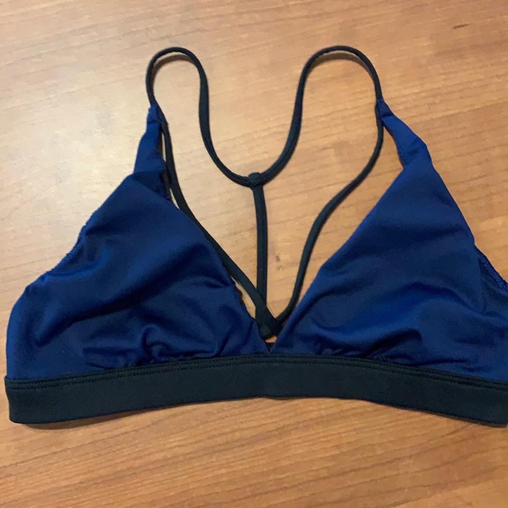 VS Sport bralette